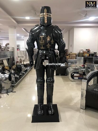 Crusader Full Suit of Armor Collectible