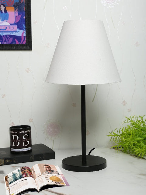 BTR CRAFTS Black Metal Table Lamp (Bulb not Included)