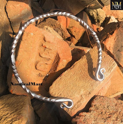 NauticalMart Medieval Iron Necklace Traditional Celtic Torq Torque