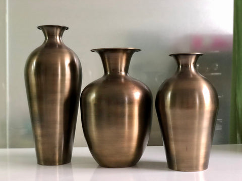 Golden Hammered Metal Flower Vase set of 3 for Home , Office , Living Room Corner Decor